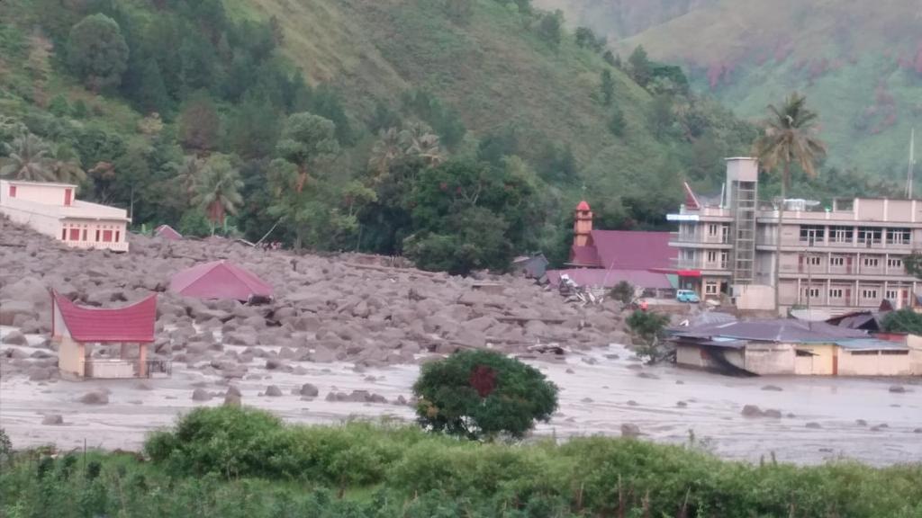 [UPDATE]: Banjir Bandang Humbang Hasundutan, Satu Warga Ditemukan Meninggal Dunia
